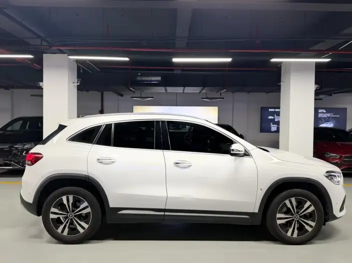 Mercedes-Benz GLA 2022 Model GLA 200 – фото 8