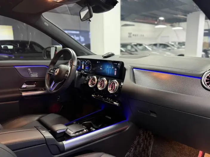 Mercedes-Benz GLA 2022 Model GLA 200 – фото 9