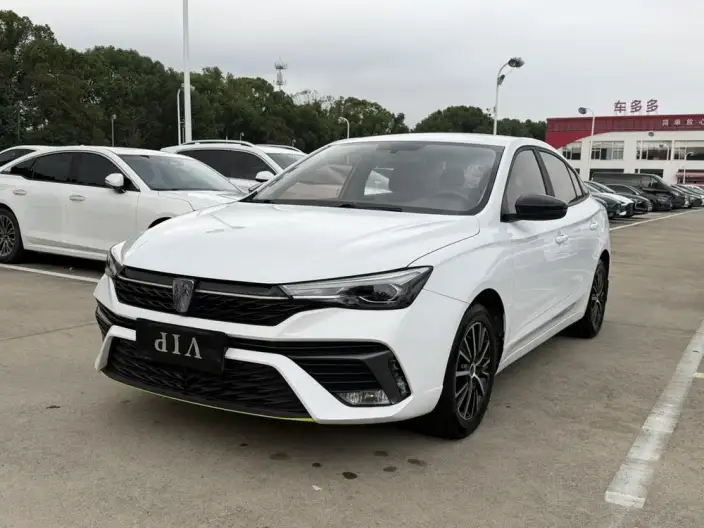 Roewe i5 2021 Model 1.5L CVT Diamond Edition – фото 1