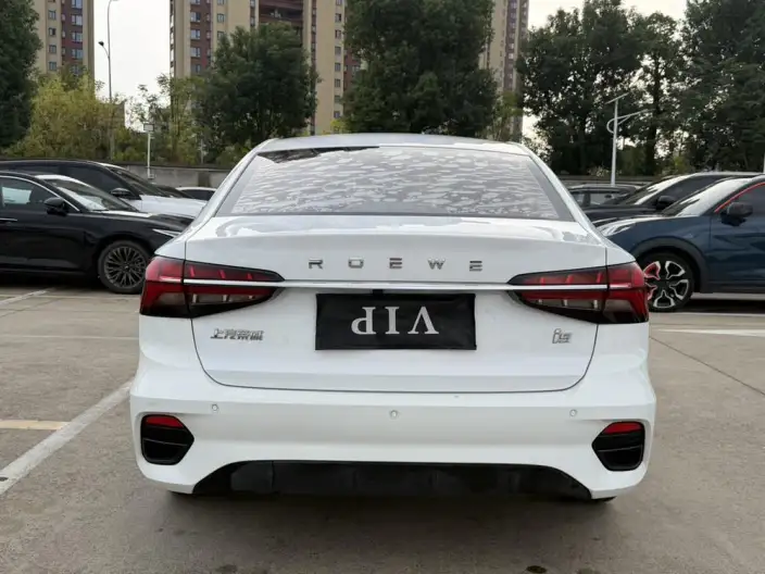Roewe i5 2021 Model 1.5L CVT Diamond Edition – фото 5
