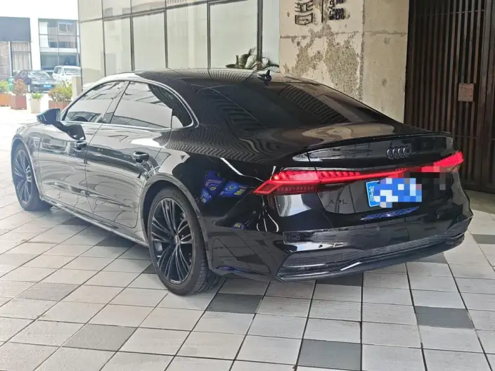 Audi A7 L 2022 Model 55 TFSI quattro S-line edition one First Edition