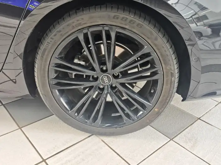 Audi A7 L 2022 Model 55 TFSI quattro S-line edition one First Edition – фото 7