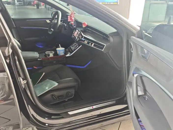 Audi A7 L 2022 Model 55 TFSI quattro S-line edition one First Edition – фото 9