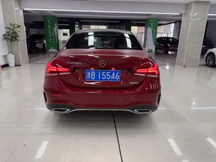 Mercedes-Benz A-class 2022 Model Facelift A 200 L Sports sedan Dynamic Edition – фото 5