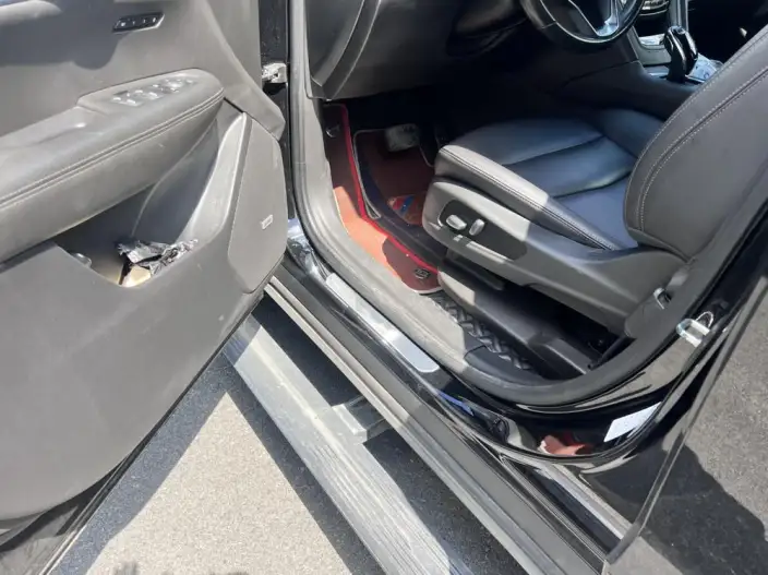 Cadillac XT6 2020 Model 28T VI seat Fashion Model – фото 8