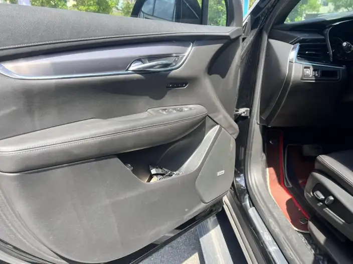 Cadillac XT6 2020 Model 28T VI seat Fashion Model – фото 9