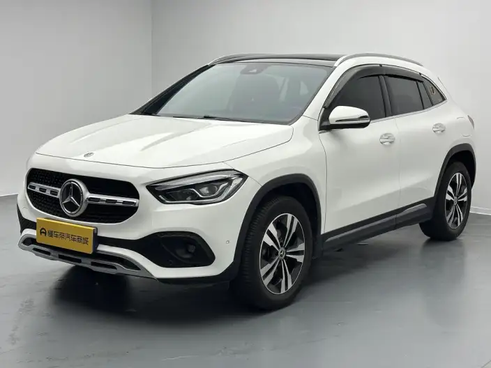 Mercedes-Benz GLA 2022 Model Facelift GLA 200 – фото 1