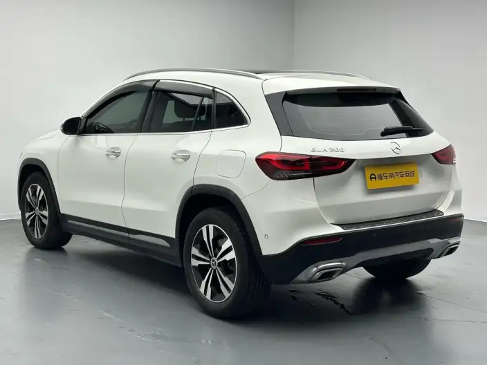 Mercedes-Benz GLA 2022 Model Facelift GLA 200 – фото 5