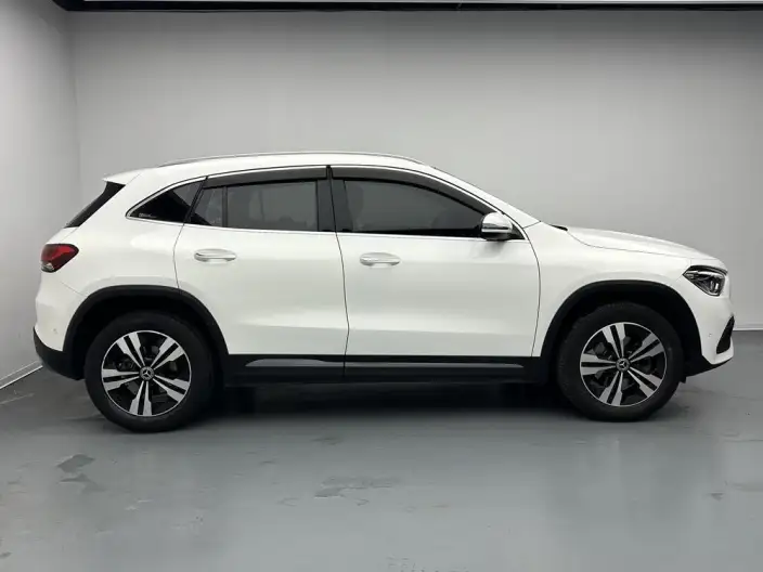 Mercedes-Benz GLA 2022 Model Facelift GLA 200 – фото 8