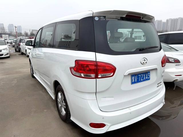 Maxus G10 Модель 2018 года PLUS 2.0T автоматическое Executive Edition – фото 7