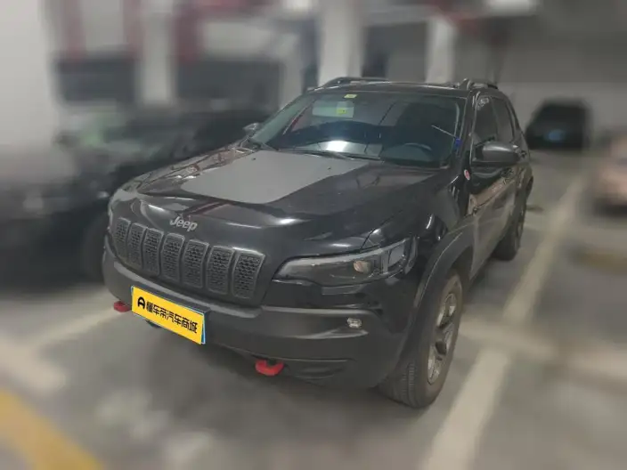 Jeep Cherokee 2020 Model 2.0T 4WD High performance Ultimate Edition