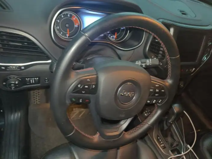 Jeep Cherokee 2020 Model 2.0T 4WD High performance Ultimate Edition – фото 7