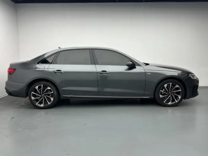 Audi A4 L 2023 Model 40 TFSI Luxury Dynamic Model – фото 8