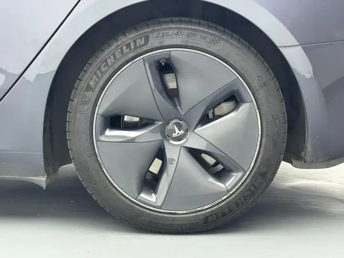 Model 3 2020 Model Facelift Long Battery Life Pro Rear-wheel drive version – фото 9