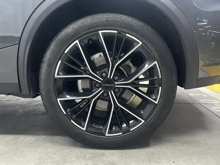 Lynk & Co 05 2023 Model 2.0TD 2WD Shine Halo – фото 9