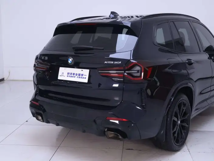 BMW X3 2023 Model xDrive30i Exclusive Model M Night Set – фото 3