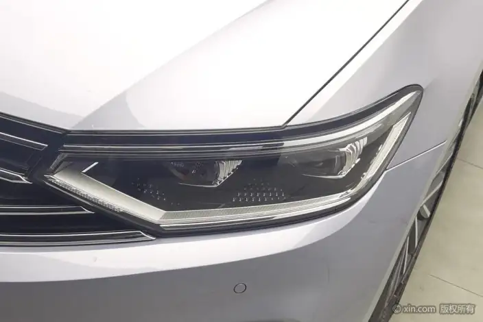 Volkswagen Magotan 2020 Model 330TSI DSG Luxury Model – фото 6