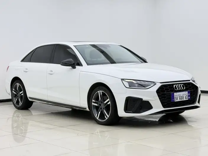 Audi A4 L 2022 Model 40 TFSI Luxury Dynamic Model – фото 3