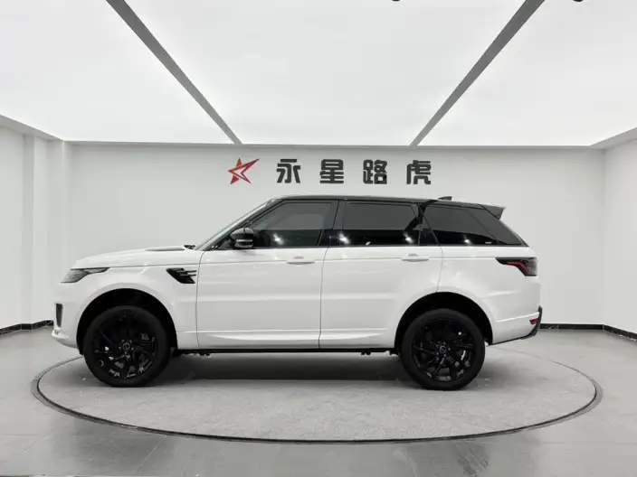 Range Rover Sport 2020 Model 3.0 L6 HSE DYNAMIC – фото 3