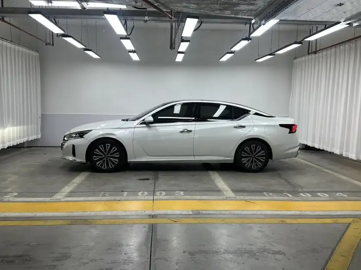 Nissan Teana 2022 Model 2.0L XL-TLS Yuexiang Edition – фото 4