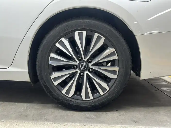 Nissan Teana 2022 Model 2.0L XL-TLS Yuexiang Edition – фото 9