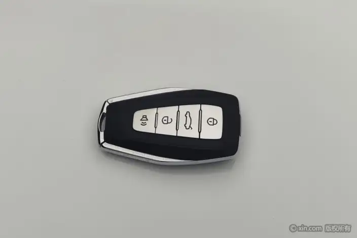 Geely Emgrand 2022 Model No. 4 Gen 1.5L CVT Noble Model – фото 5