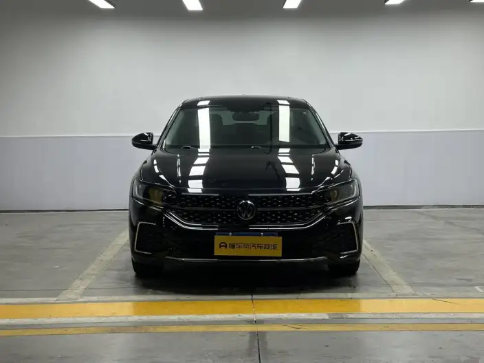 Volkswagen Passat 2023 Model 330TSI Starry sky Elite Edition – фото 2