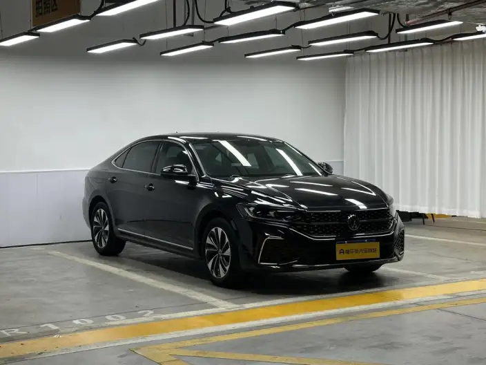 Volkswagen Passat 2023 Model 330TSI Starry sky Elite Edition – фото 3