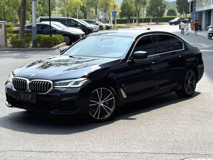 BMW 5 Series 2023 Model Facelift 530Li Leading Model M Sports Set – фото 1
