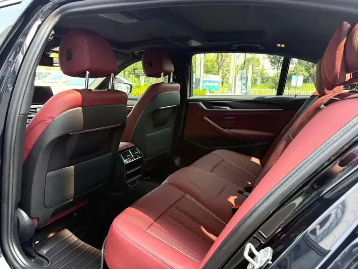 BMW 5 Series 2023 Model Facelift 530Li Leading Model M Sports Set – фото 9