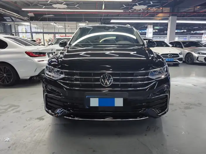 Volkswagen Tiguan L 2023 Model 330TSI 2WD R-Line Enjoy the version more – фото 2