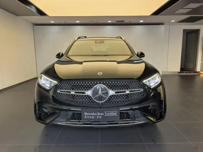 Mercedes-Benz GLC 2024 Model Facelift GLC 300 L 4MATIC Dynamic Model 5 seat – фото 2