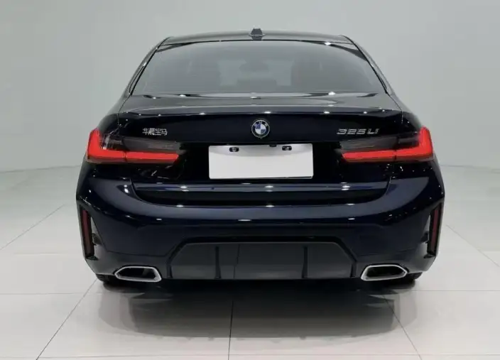 BMW 3 Series 2025 Model 325Li M Sports Set – фото 5
