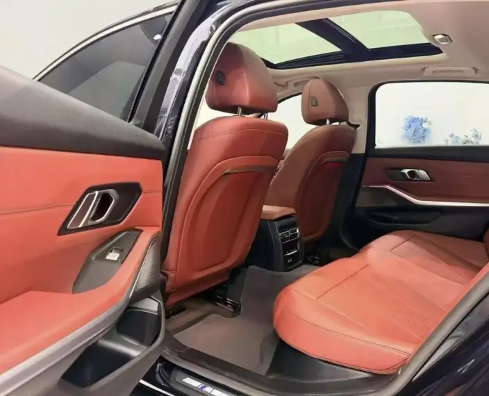 BMW 3 Series 2025 Model 325Li M Sports Set – фото 10