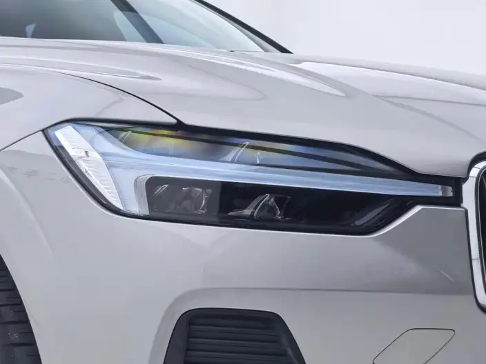 Volvo XC60 2023 Model B5 4WD Smart Range Deluxe Edition – фото 8