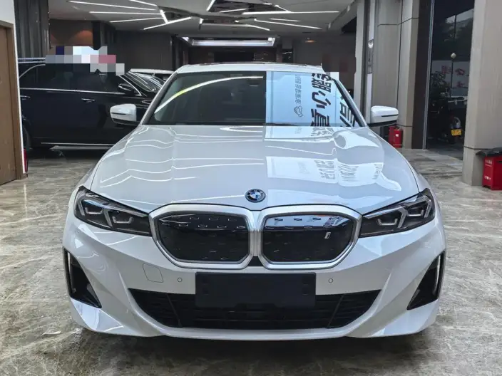 BMW i3 2023 Model eDrive35L – фото 2