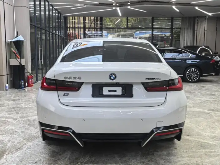 BMW i3 2023 Model eDrive35L – фото 6