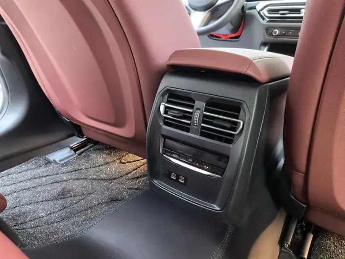 BMW i3 2023 Model eDrive35L – фото 10