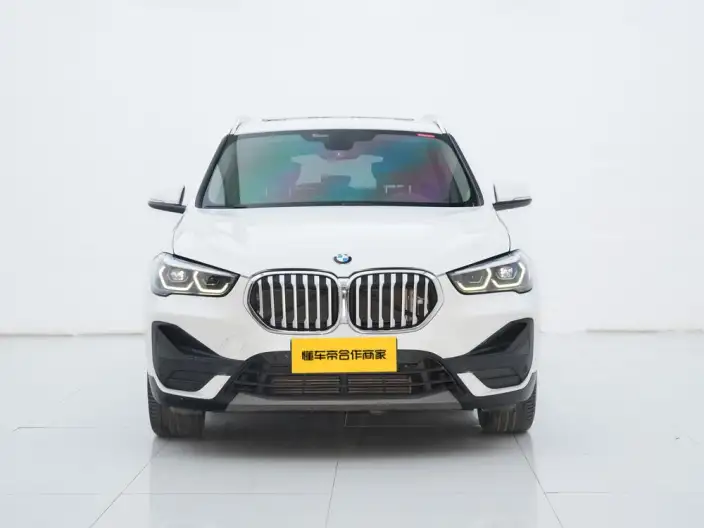 BMW X1 2022 Model sDrive25Li Leading Model – фото 2