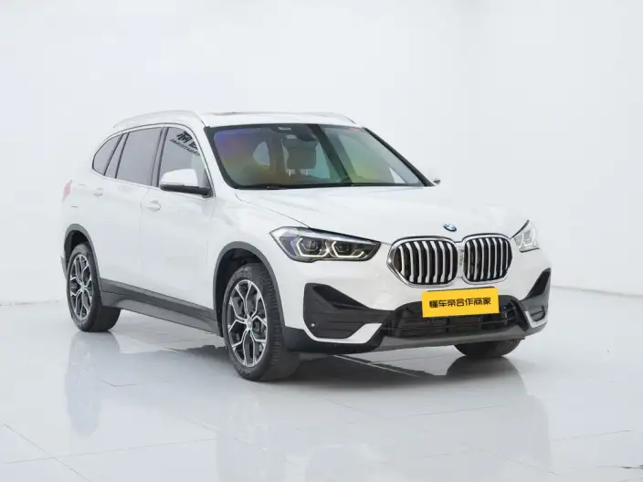 BMW X1 2022 Model sDrive25Li Leading Model – фото 3