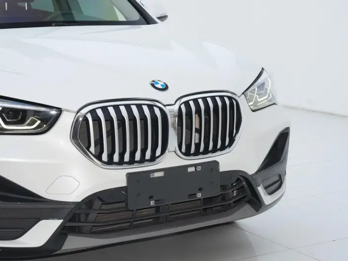 BMW X1 2022 Model sDrive25Li Leading Model – фото 8