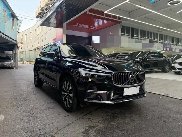 Volvo XC60 2024 Model B5 4WD Smart Range Deluxe Edition – фото 3