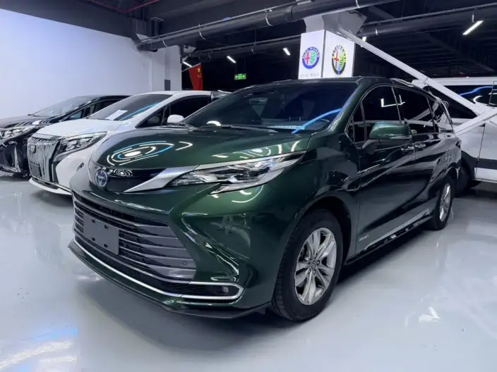 Toyota Sienna 2021 Model 2.5L Hybrid Supreme Edition – фото 1
