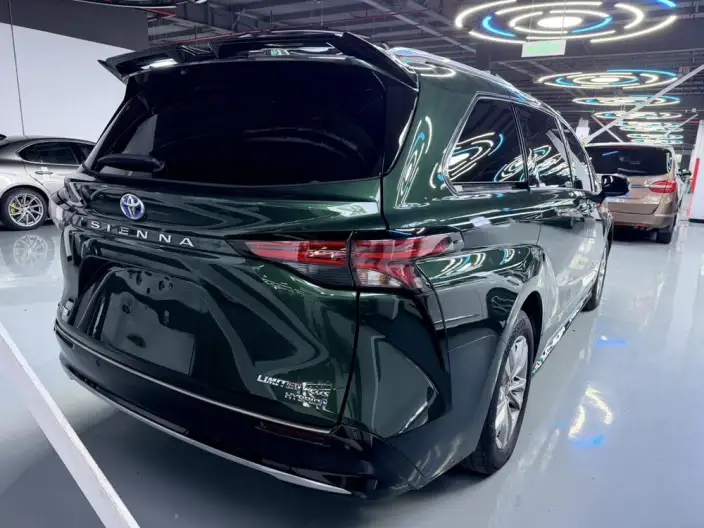 Toyota Sienna 2021 Model 2.5L Hybrid Supreme Edition – фото 5