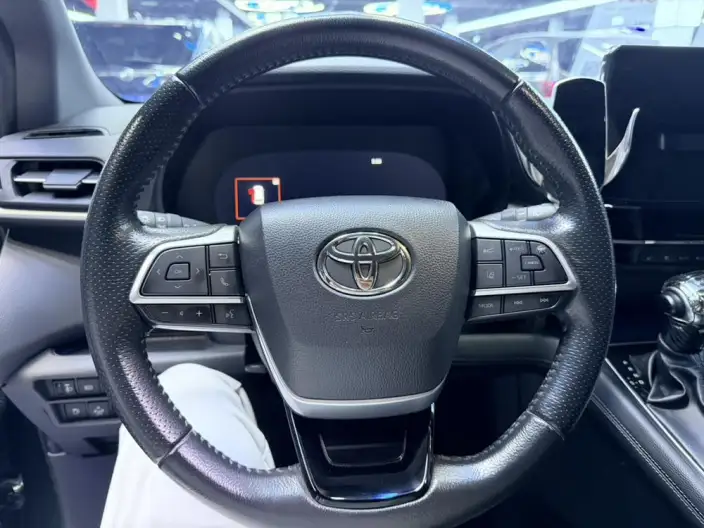 Toyota Sienna 2021 Model 2.5L Hybrid Supreme Edition – фото 9