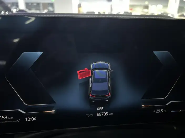BMW 3 Series 2023 Model 320Li M Sports Set – фото 10