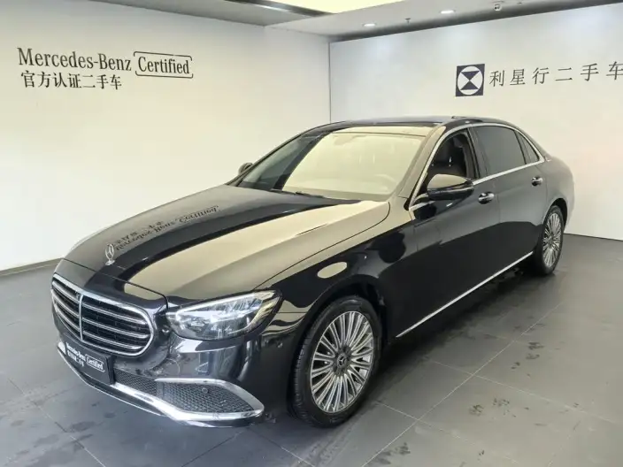 Mercedes-Benz E-Class 2022 Model E 300 L Luxury Model sedan – фото 1