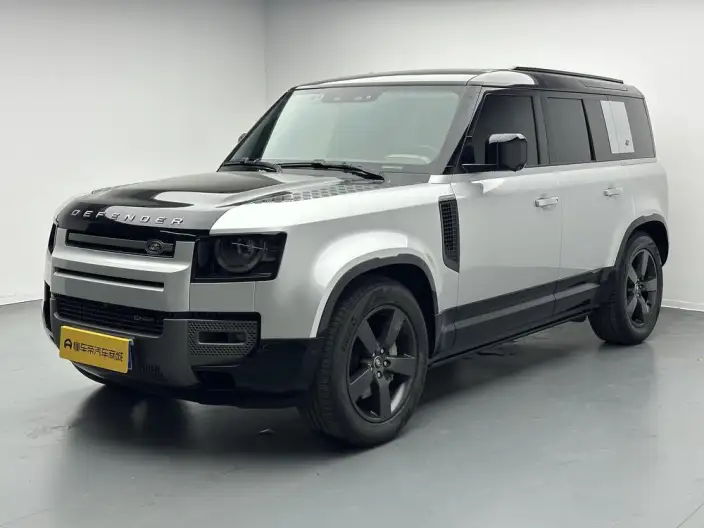 Land Rover Defender 2022 Model 110 P400 X-Dynamic HSE – фото 1