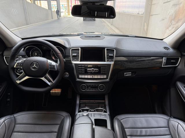 Mercedes-Benz GL-Class AMG 2014 модификация AMG GL 63 – фото 14