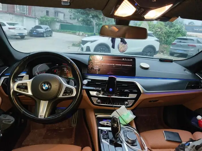 BMW 5 Series Imported 2021 Model 530i M Sports Set – фото 5